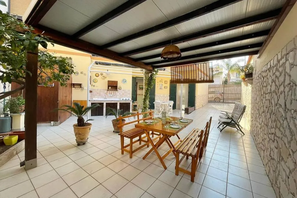 מרינה די רגוזה Appartamento Con Maxi Veranda